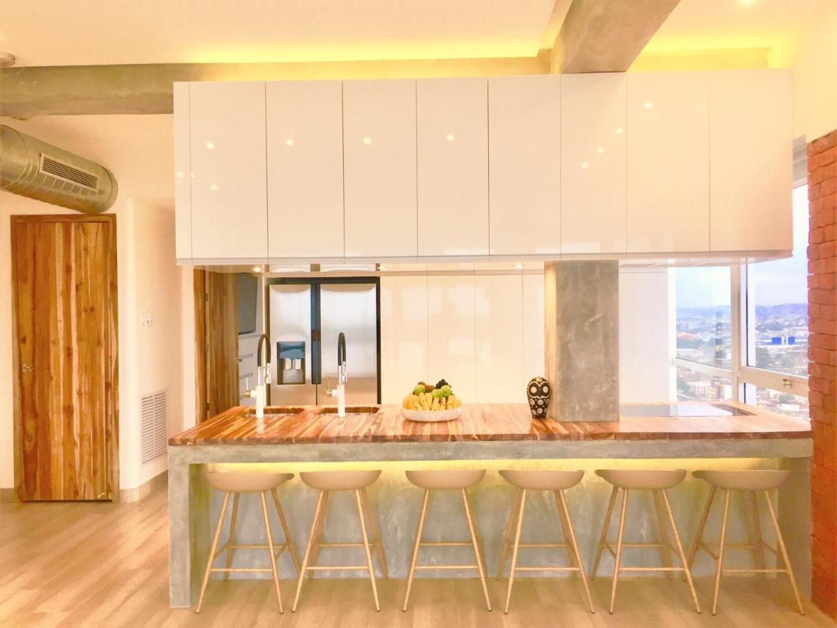 Luxury Apartment Heart Of グアヤキル エクステリア 写真